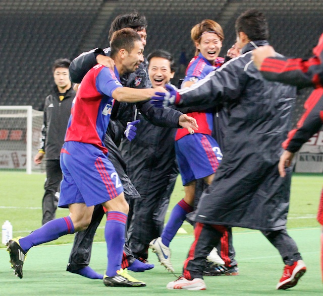 111116fctokyo03