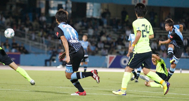 110928frontale01