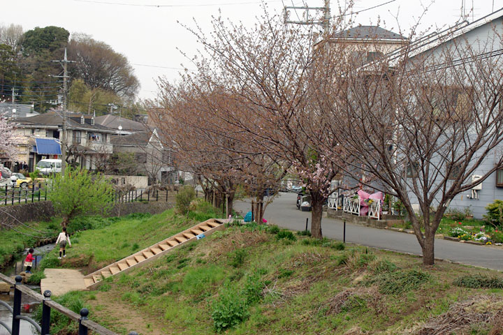 平瀬川041001