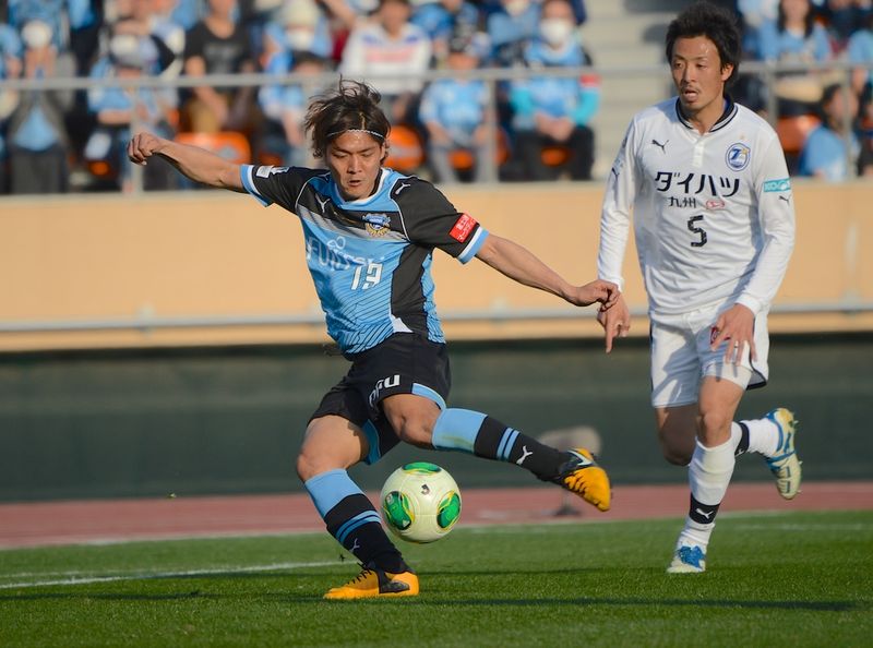 130309frontale01