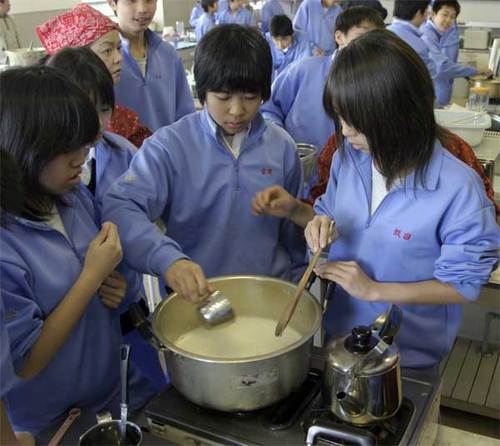 白鳥中学豆腐づくり10